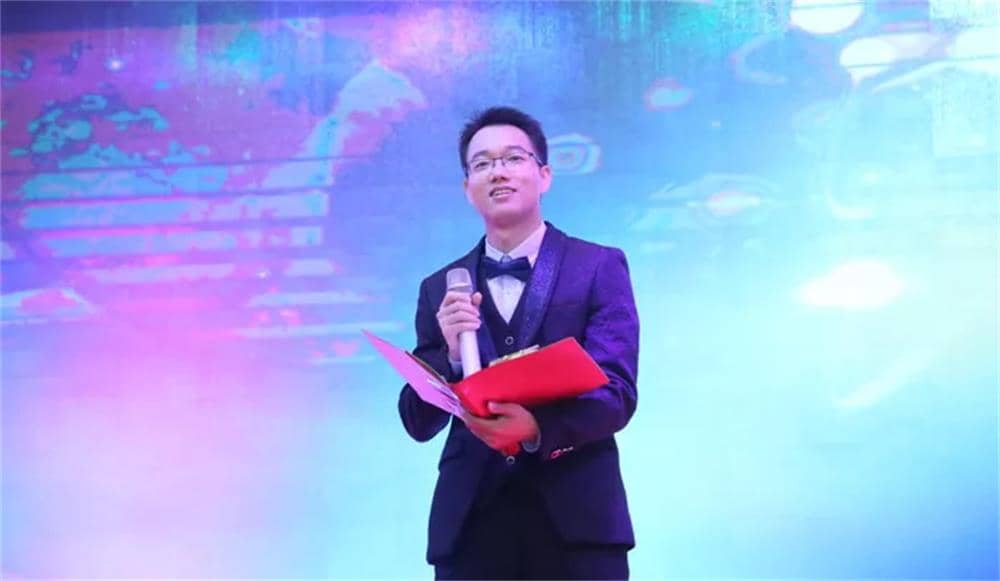 節(jié)目表演4